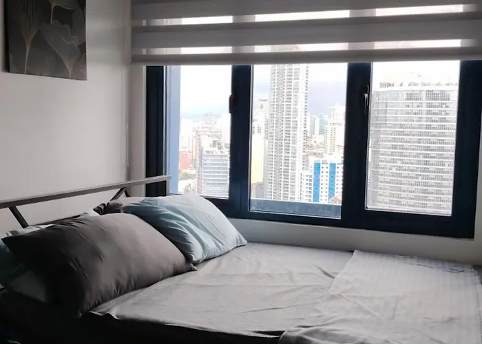 Luxe Blue Haven In Air Makati *